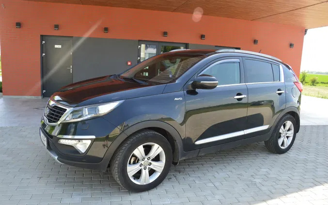 kia Kia Sportage cena 39900 przebieg: 221000, rok produkcji 2011 z Sobótka